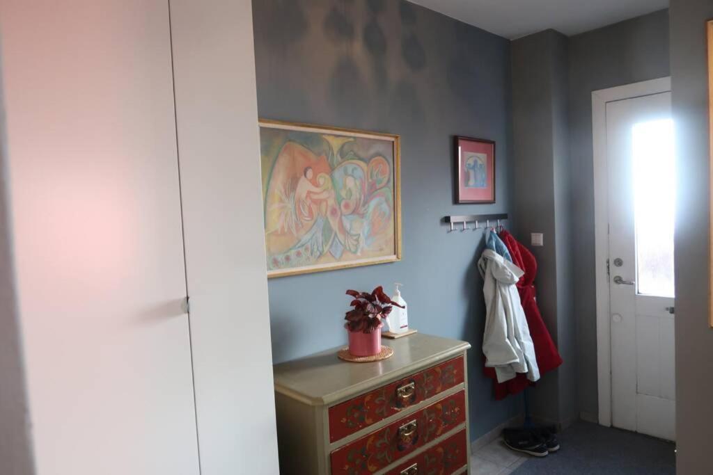 Warm And Welcoming Flat Downtown Akureyri Appartement Buitenkant foto